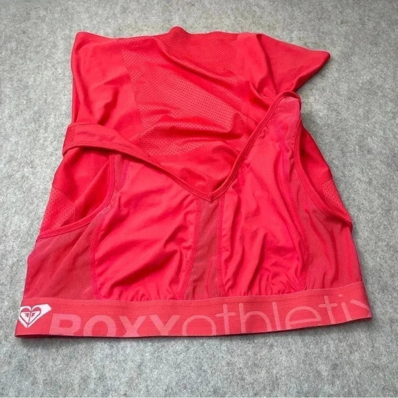 Roxy Athletix Red Active Racerback Top with Adjustable Bands Women’s size XL - Picture 9 of 15